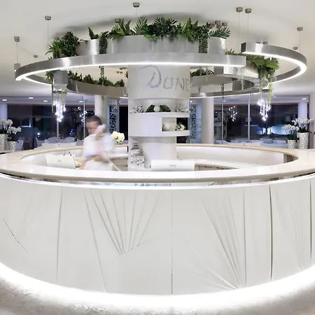 Dune - Free Access 5* 써니비치