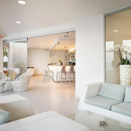 Hotel Dune - Free Access