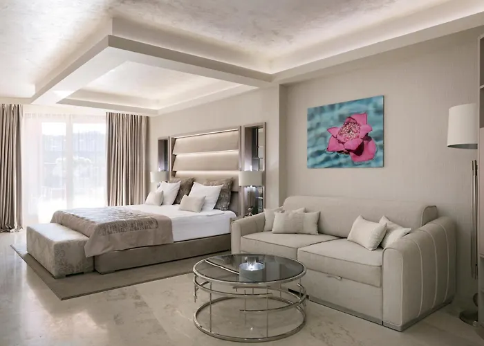 Dune - Free Access Hotel Slantchev Briag