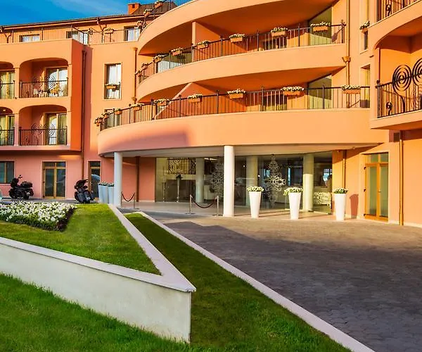 Dune - Free Access Hotel Slantchev Briag